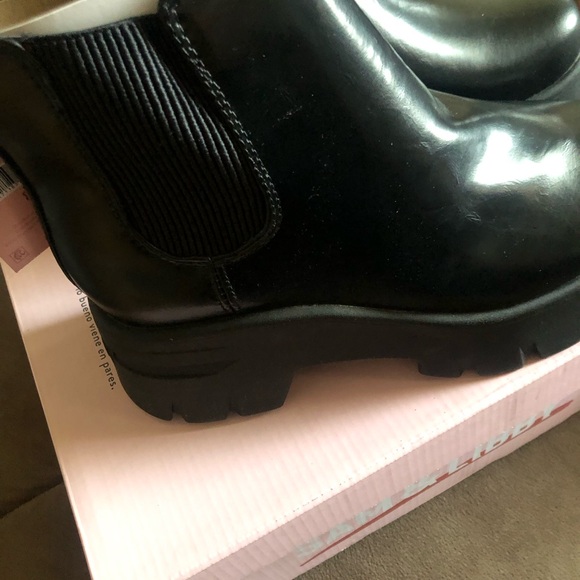 Sam and Libby Julia Chelse bootie . Woman’s size 8 
NWT.  Box not included. - Picture 2 of 7